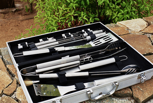 Top barbecue and grilling tools every BBQ Chef should Own