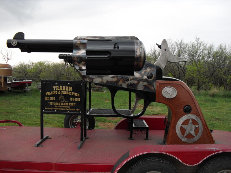 BBQ Smoker that looks like a huge revolver